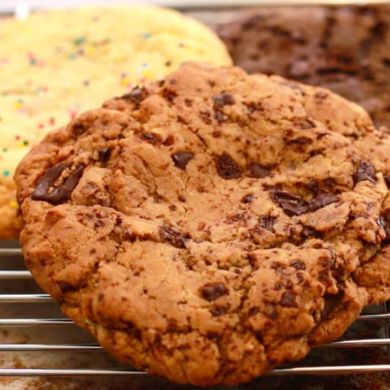 GIANT Single-Serving Cookies: 3 Different Flavors!