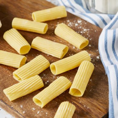 Rigatoni Pasta recipe (How to Make Rigatoni Pasta)